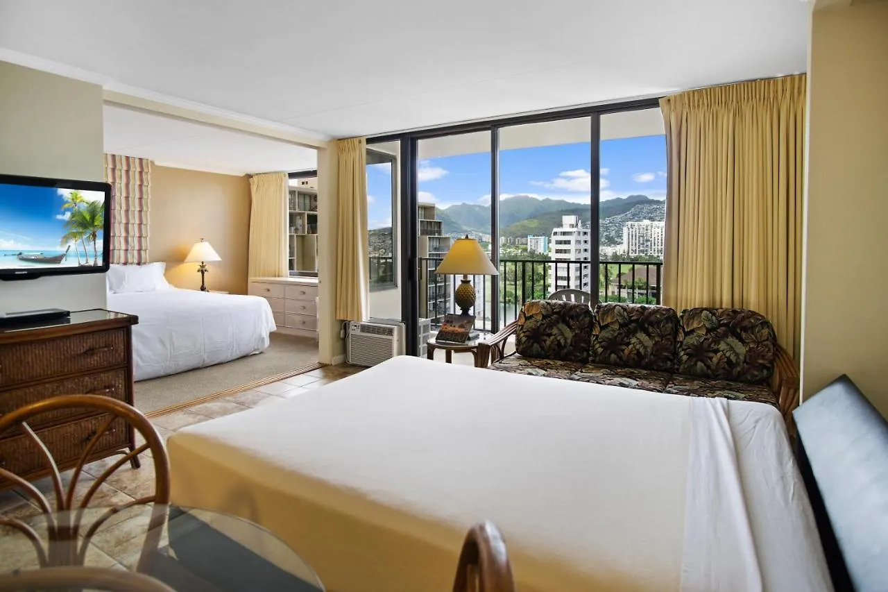 Construction Special At The Waikiki Banyan Free Parking And Wifi Apartment Honolulu United States