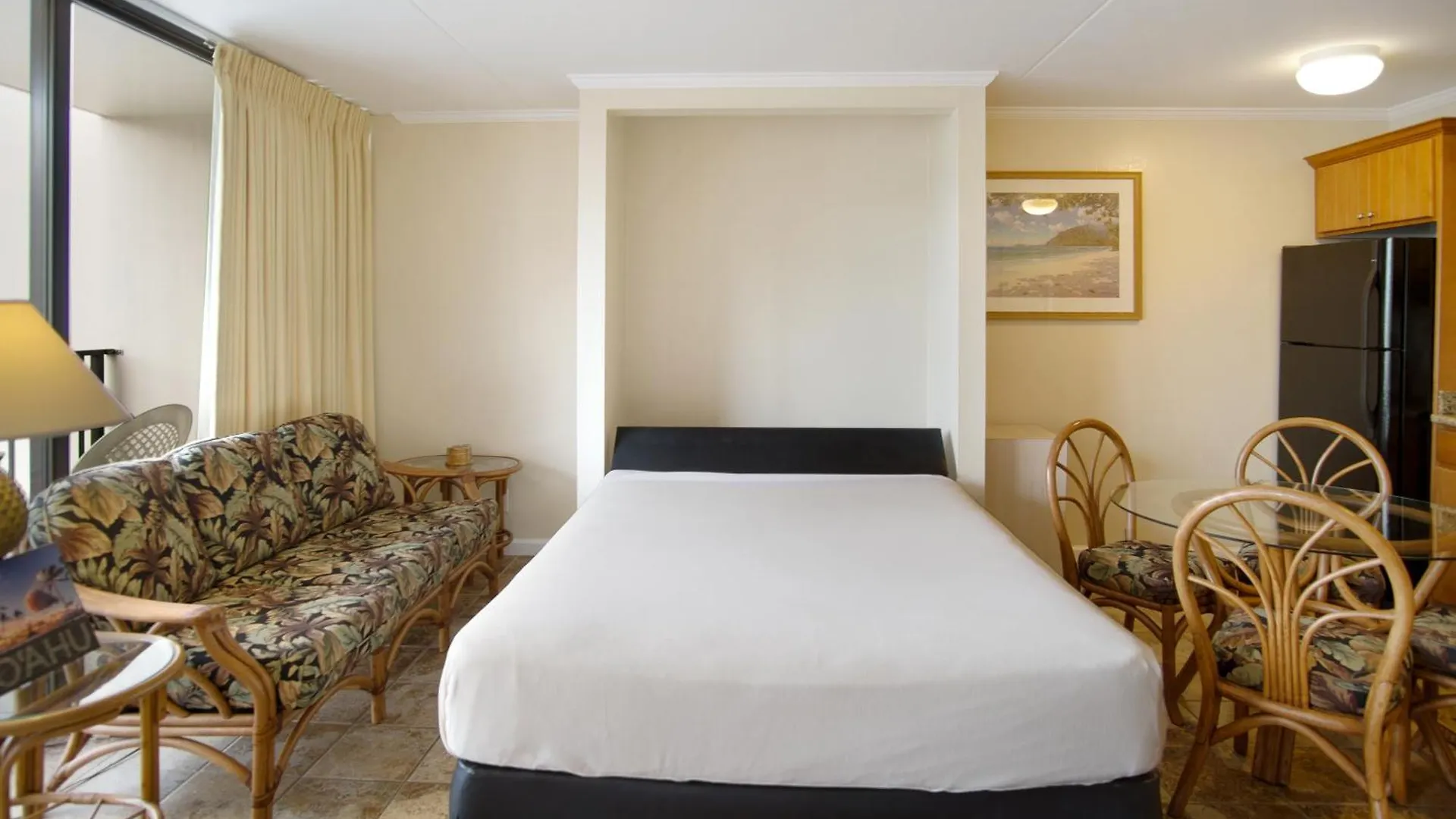 Construction Special At The Waikiki Banyan Free Parking And Wifi Lägenhet Honolulu USA